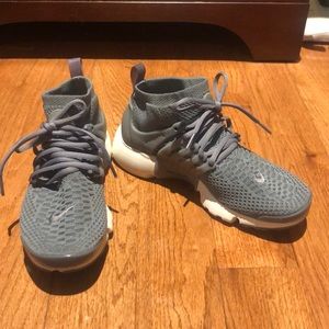 Nike Presto Grey Sneakers